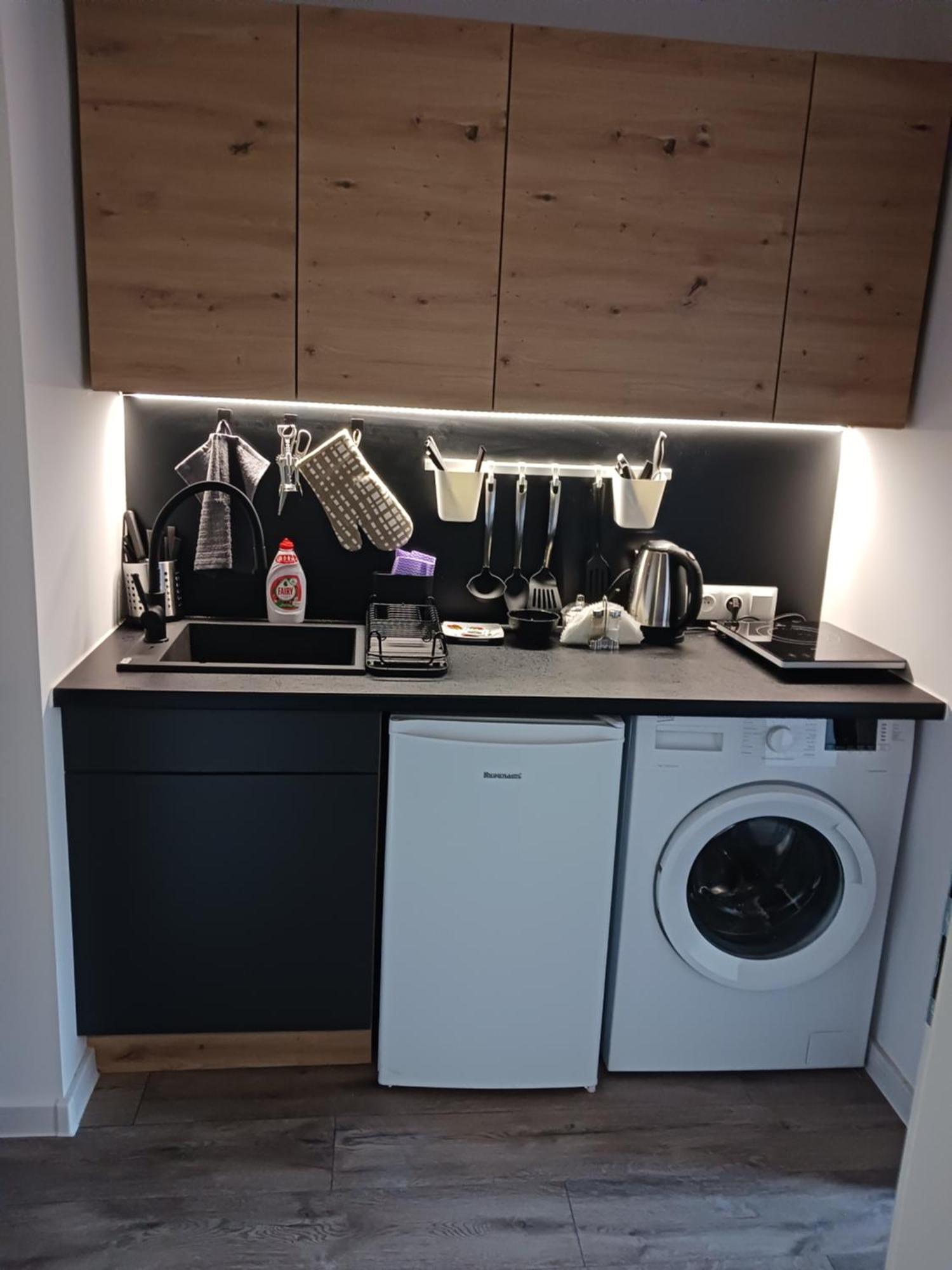 Apartamenty Marco 3-Bis- Przy Dworcu-Stare Miasto-Super Wi Fi Cracovia Exterior foto